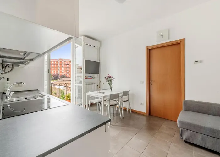 Lejlighed Casa Giulia Milano